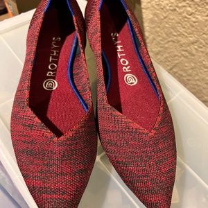 Rothy's flat points Red Heather 8.5 - retired color